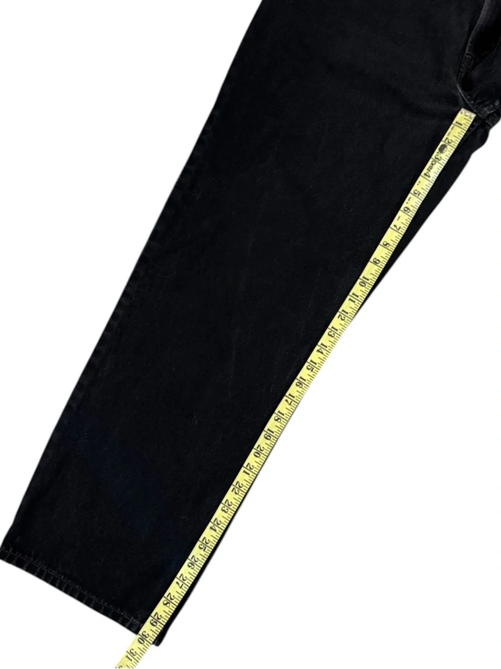 Vintage 2006 Levi’s 550 Relaxed Fit Black Jeans 40x32 Fits 36x30 Y2K Dad Denim